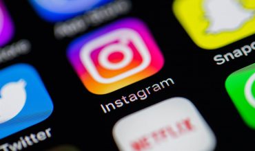 Instagram Brings Carousel Ads to Instagram Stories