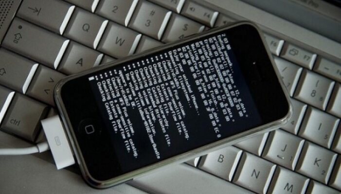 How to pen test iPhone apps for their security flaws