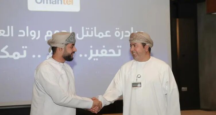 Omantel supports Omani freelance entrepreneurs